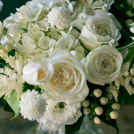 White on White Bouquet