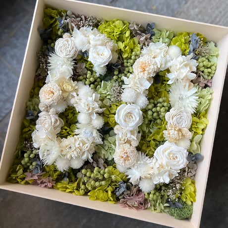 プリザーブドフラワー｜Boite Anniversaire ボワット・アニヴェルセル [ 記念日のボックス ]