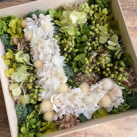 プリザーブドフラワー｜Boite Anniversaire ボワット・アニヴェルセル [ 記念日のボックス ]