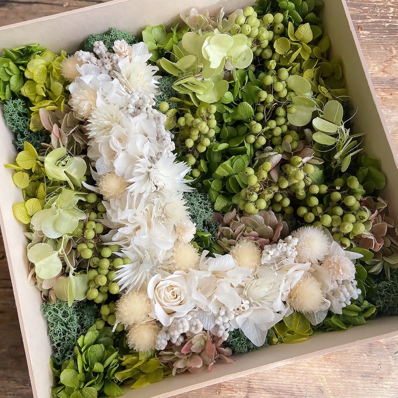 プリザーブドフラワー｜Boite Anniversaire ボワット・アニヴェルセル