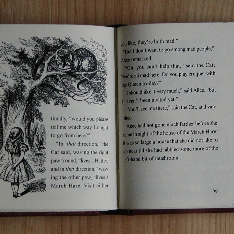 Alice's Adventures in Wonderland -Normal Editio