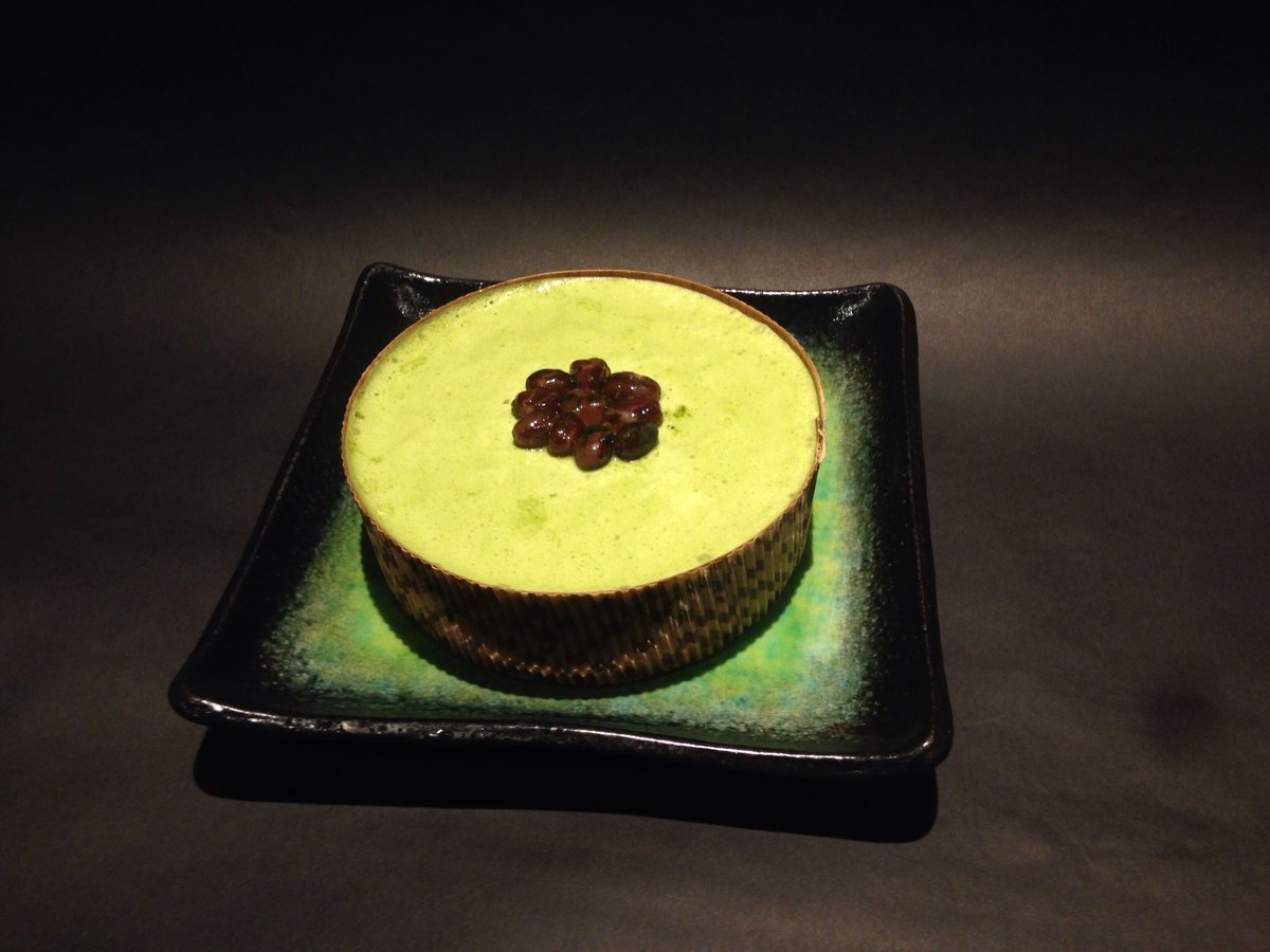 美しい古美術◾️蔵からクリームチーズケーキの様な美しい釉薬の抹茶茶碗が出て来ました 抹茶ムースのチーズケーキ | 京都・創作和洋菓子 八つ橋庵