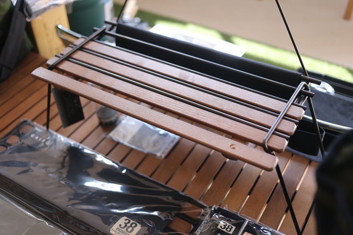 A38grate Black 「38explore」×「Dekitech」 | OVER LA