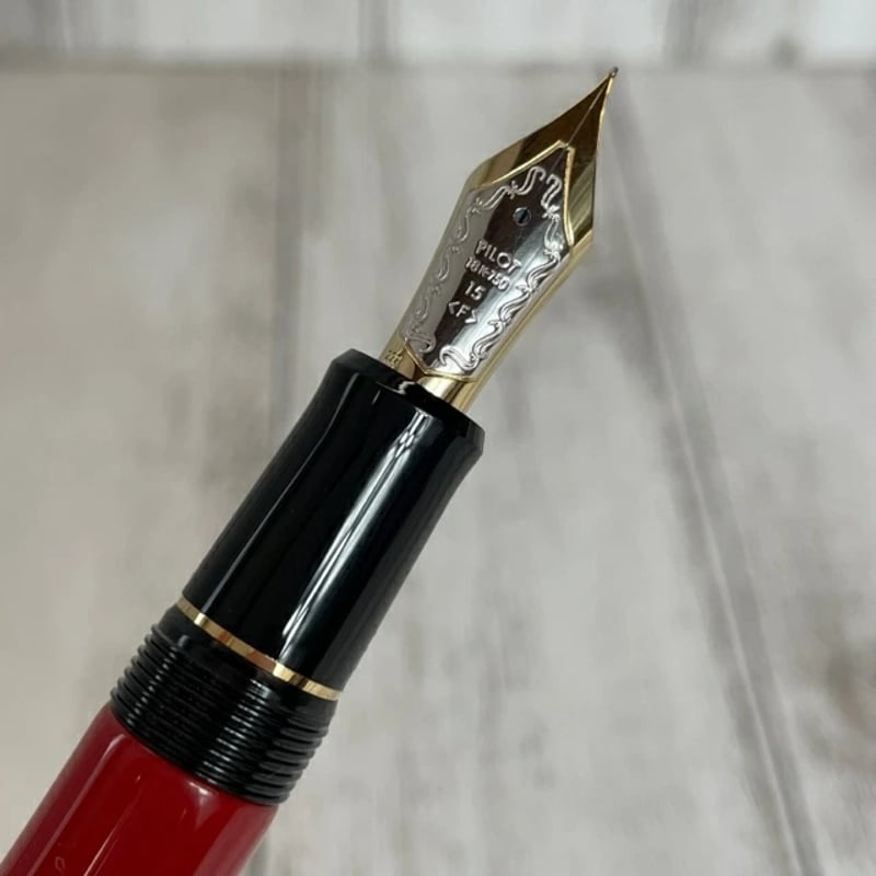 PILOT】CUSTOM 845/カスタム 845 万年筆 漆赤 | ぶんぐはうす大山