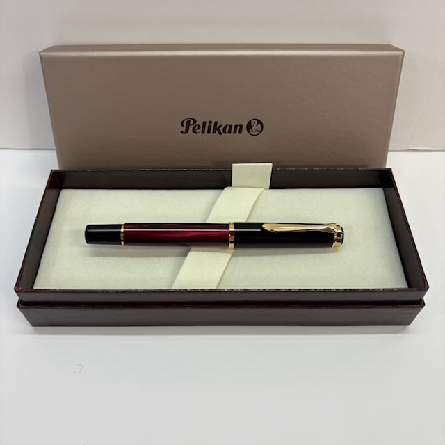 Pelikan】 Classic M200 Redmarble/クラシックレッドマーブル 万