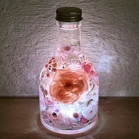 期間限定『宝石の森〜麗しのルビー〜』プリザーブドフラワーと