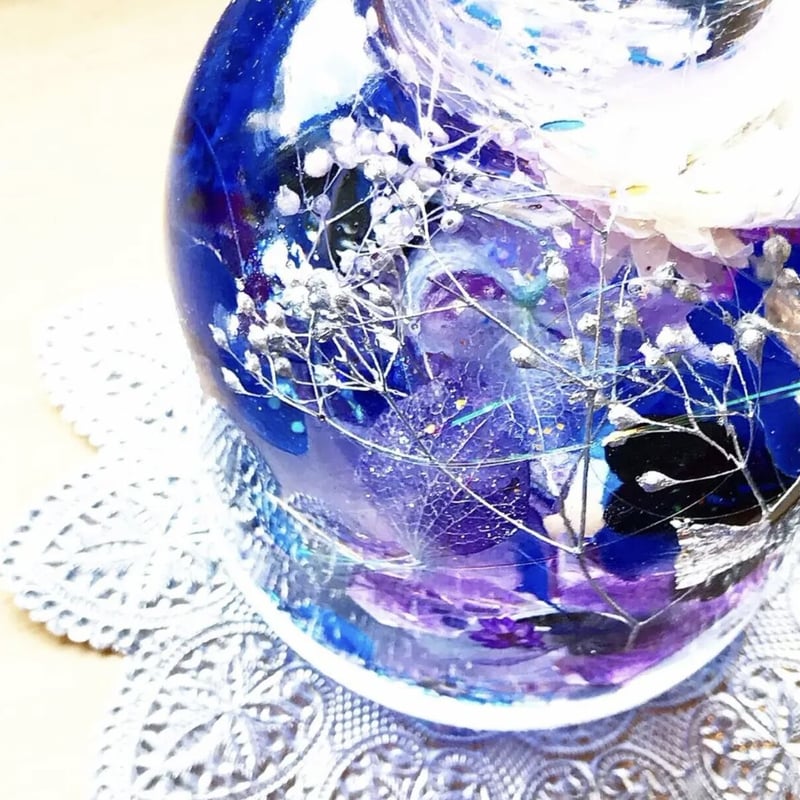 宇宙の森』プリザーブドフラワーとクリスタルのメルヘンハーバリウム