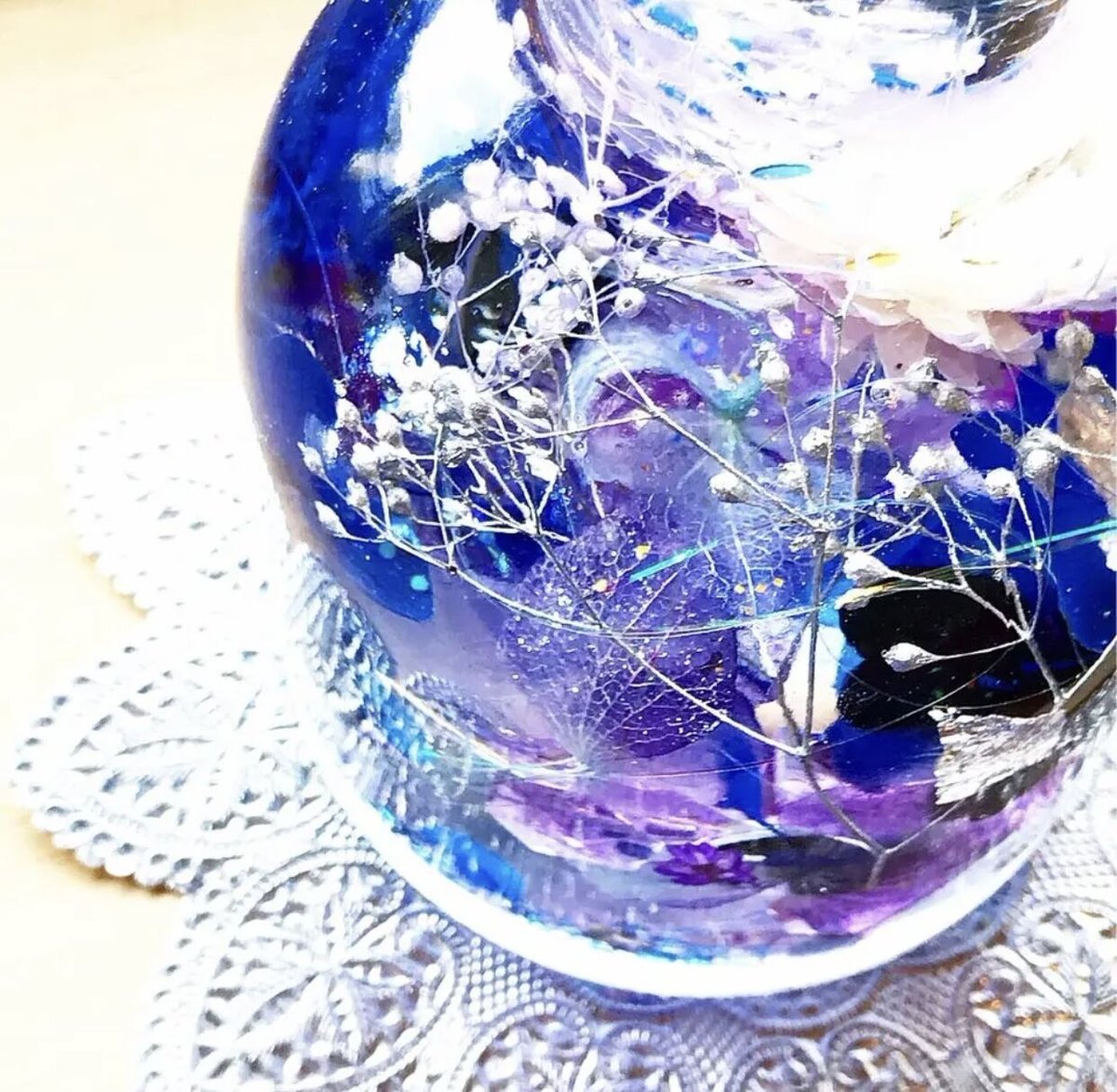 宇宙の森』プリザーブドフラワーとクリスタルのメルヘンハーバリウム