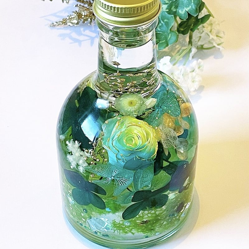 再販*期間限定『宝石の森〜高潔のエメラルド〜』プリザーブドフラワー