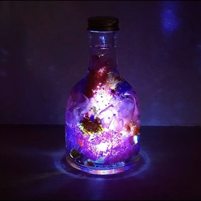 夕陽の森』プリザーブドフラワーとクリスタルのメルヘンハーバリウム