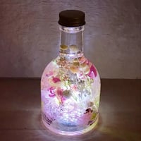 『春花の森』プリザーブドフラワーとクリスタルのメルヘンハーバリウムライト