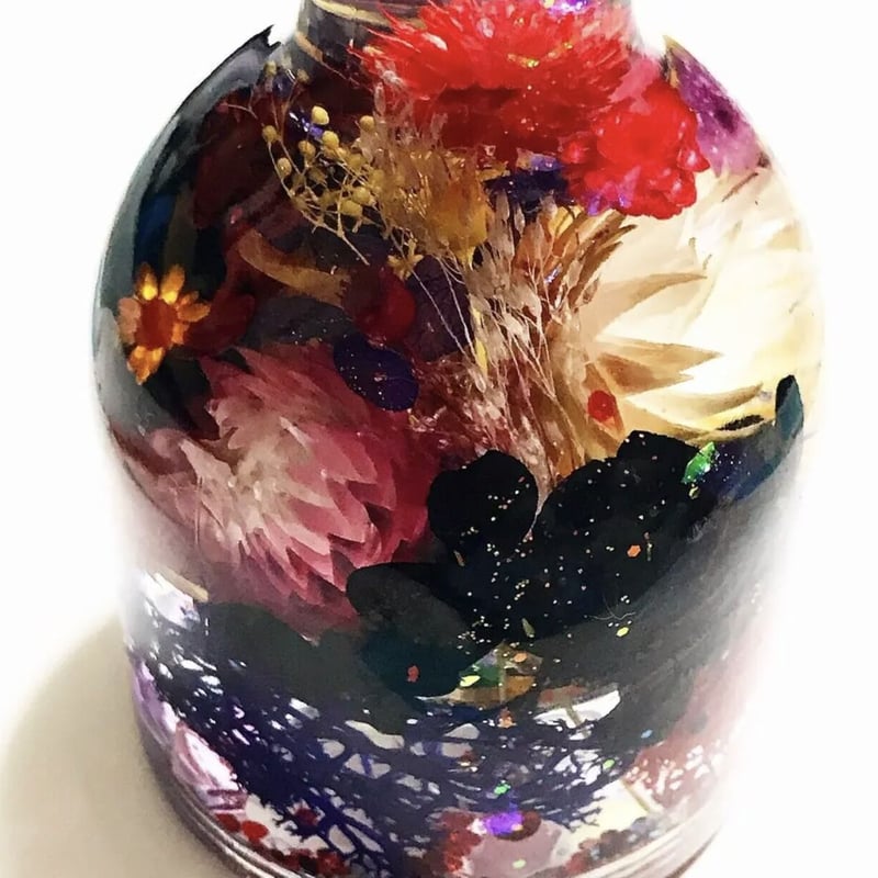 花火の森』プリザーブドフラワーとクリスタルのメルヘンハーバリウム
