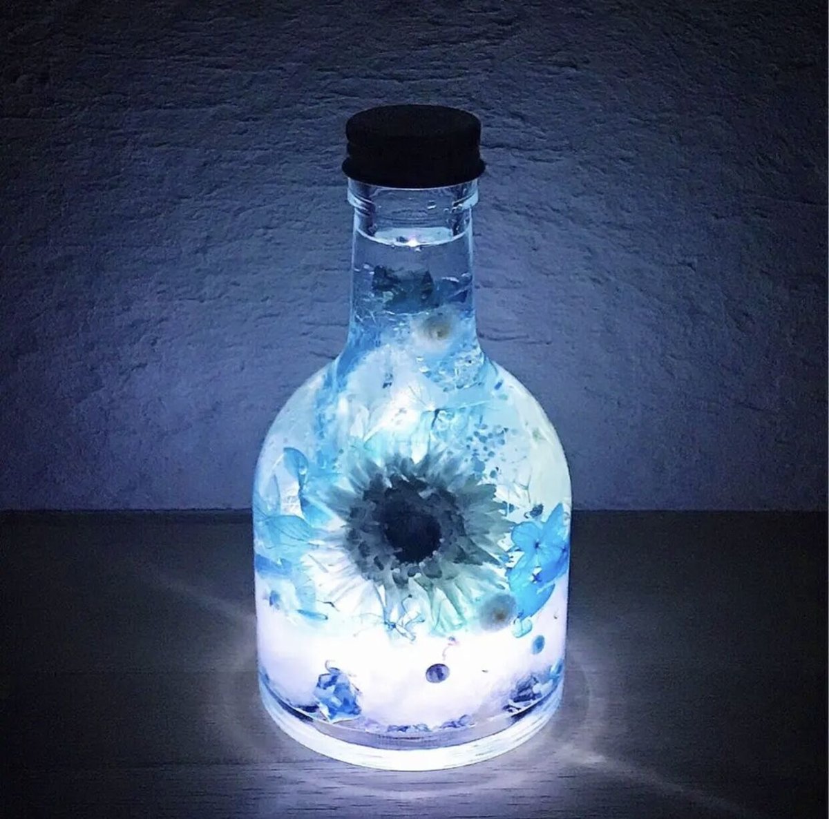 大空の森』プリザーブドフラワーとクリスタルのメルヘンハーバリウム