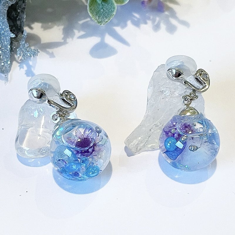 魔法使いの魔法硝子〜涼やかな水の結晶〜』プリザーブドフラワーと