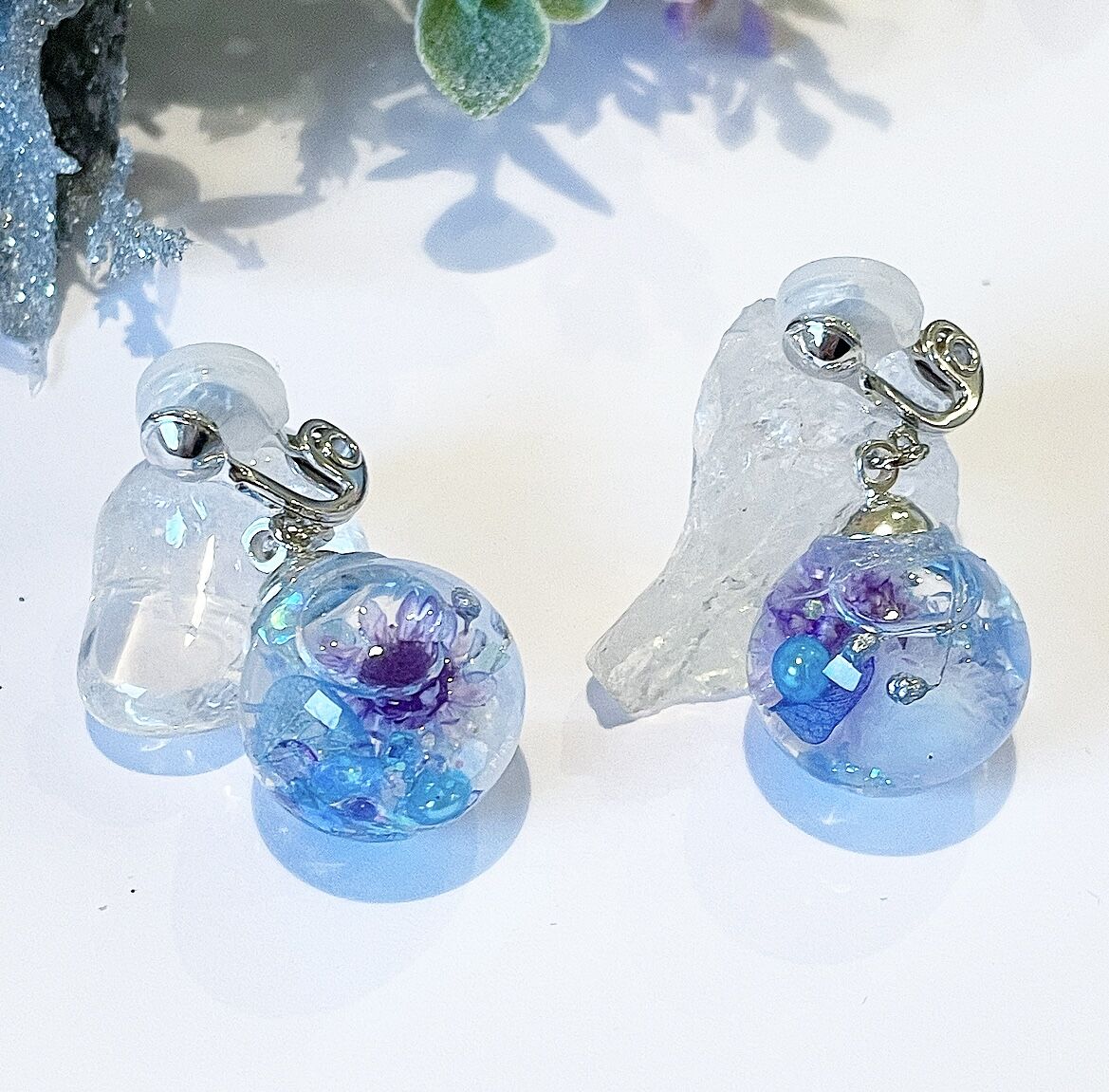 魔法使いの魔法硝子〜涼やかな水の結晶〜』プリザーブドフラワーと