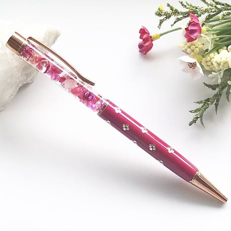 『魔法使いの魔法ペン〜華やかに香る薔薇色の魔法〜』プリザーブドフラワーとクリスタルのハーバリウムボールペン
