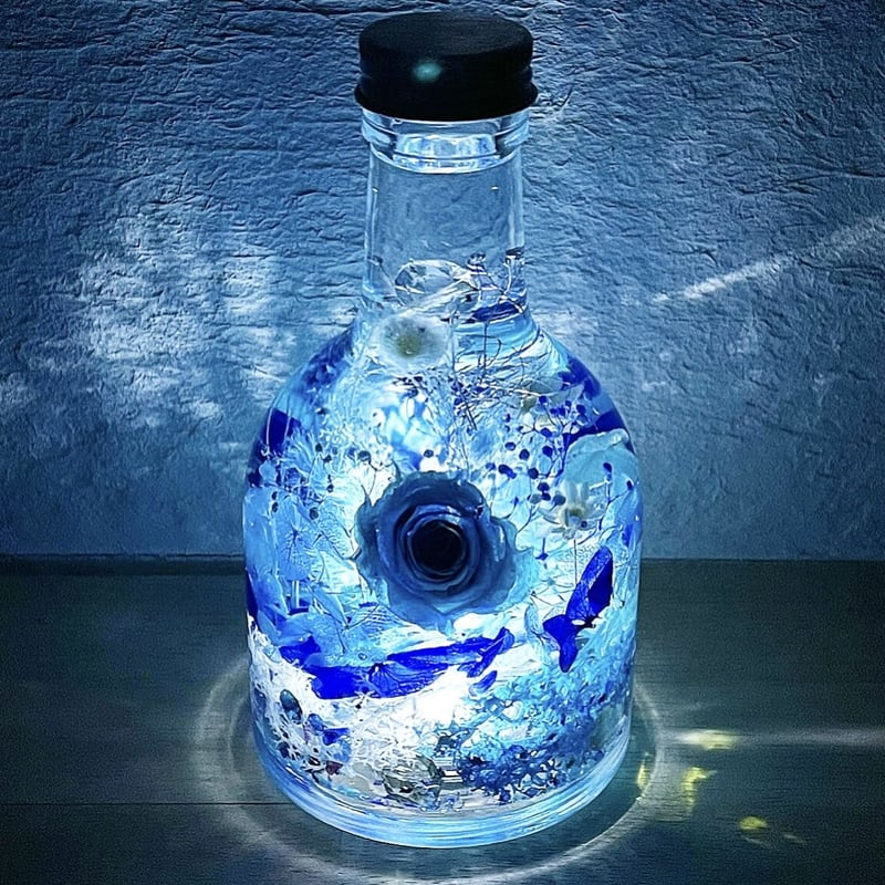 W244 ラリック ビッシュ クリスタル フラワーベース 鹿 ターコイズブルー 津軽びいどろ 花しずく ブーケポッド ブルー | カラフルな花瓶 ガラス
