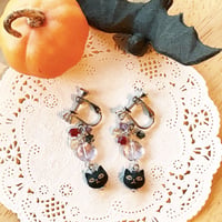 『Halloween Candy*〜小さな黒猫〜』宝石質アメジストとスワロフスキーのイヤリングorピアス