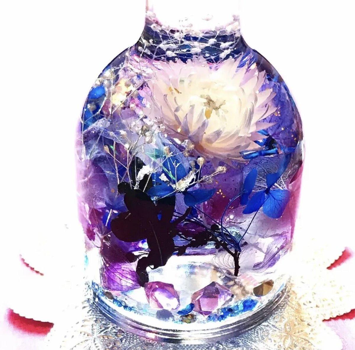 宇宙の森』プリザーブドフラワーとクリスタルのメルヘンハーバリウム