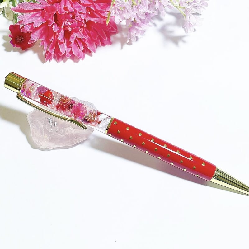 魔法使いの魔法ペン〜約束の薔薇の魔法〜』プリザーブドフラワーと