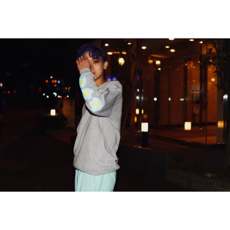 %psh  flower sleeve Sweat / OPS-2104 WHT