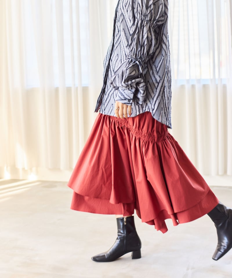 Asymmetry shrring skirt | OLNE NUE Asymmetry shrring skirt | OLNE NUE