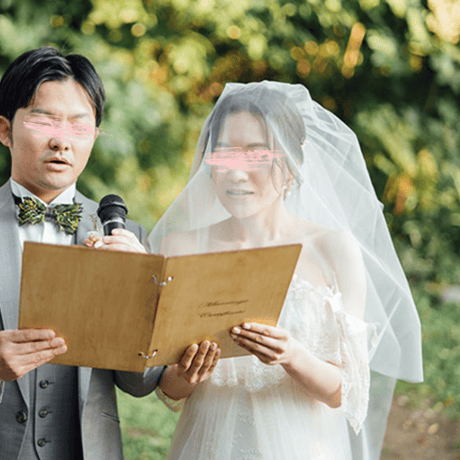 【誓いの言葉】木製誓約板｜ゲストの記憶に残る結婚式演出（ガーデンウェディング）