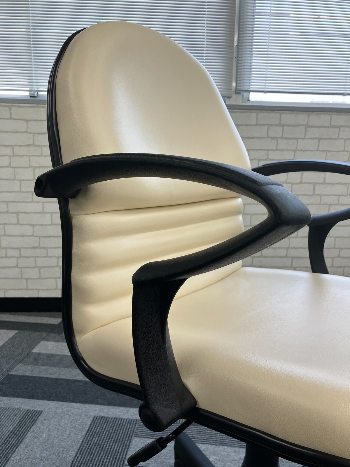 麻雀専用 マツオカ 最高峰椅子パンドラ 4脚 【公式通販】