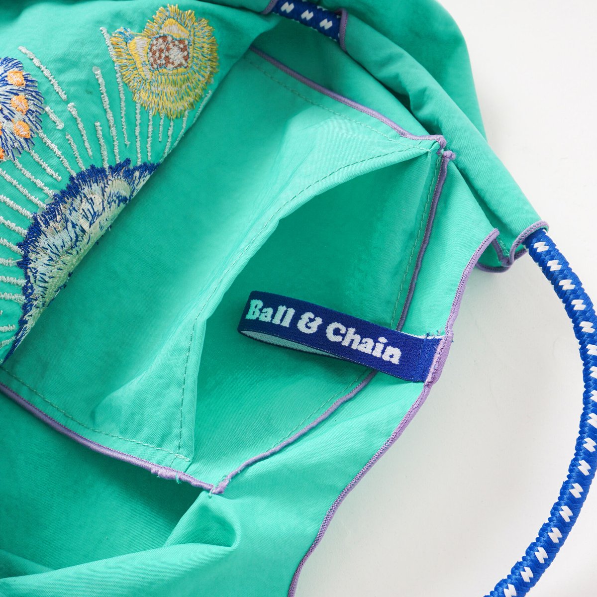 D. PARROT フラワー＆Parrot ボールアンドチェーン M 未使用 D. PARROT】フラワー＆Parrot ／ Mサイズ【Ball & Chain