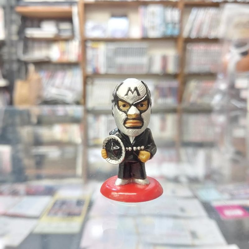 ミル・マスカラス フィギュア マスク付き キャラプロ かしげる