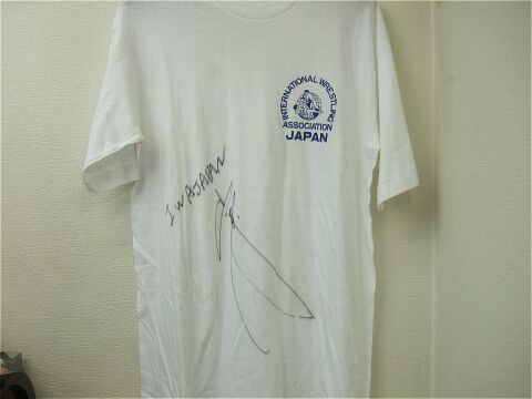 IWA JAPANロゴTシャツ 山田圭介直筆サイン入り