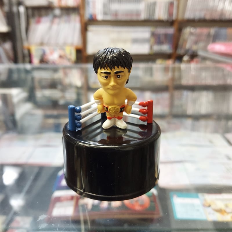 武藤敬司ローソン限定IWGP歴代チャンピオンフィギュア | プロレス