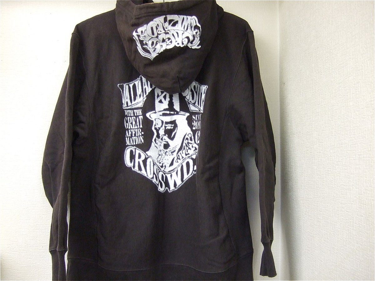 武藤敬司 六冠王者記念CROSS WIZARDパーカー Mサイズ 武藤敬司 六冠王者記念CROSS WIZARDパーカー Mサイズ