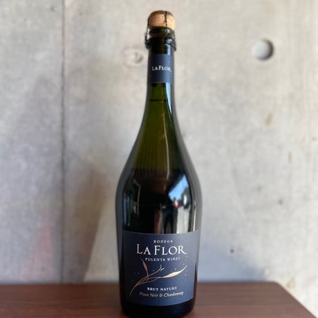 NV La Flor, Brut Nature, Mendoza, Pulenta Estate       ラ・フロール、ブリュット・ナチュール　／  プレンタ・エステイト