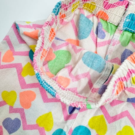 Neon Heart shorts 120