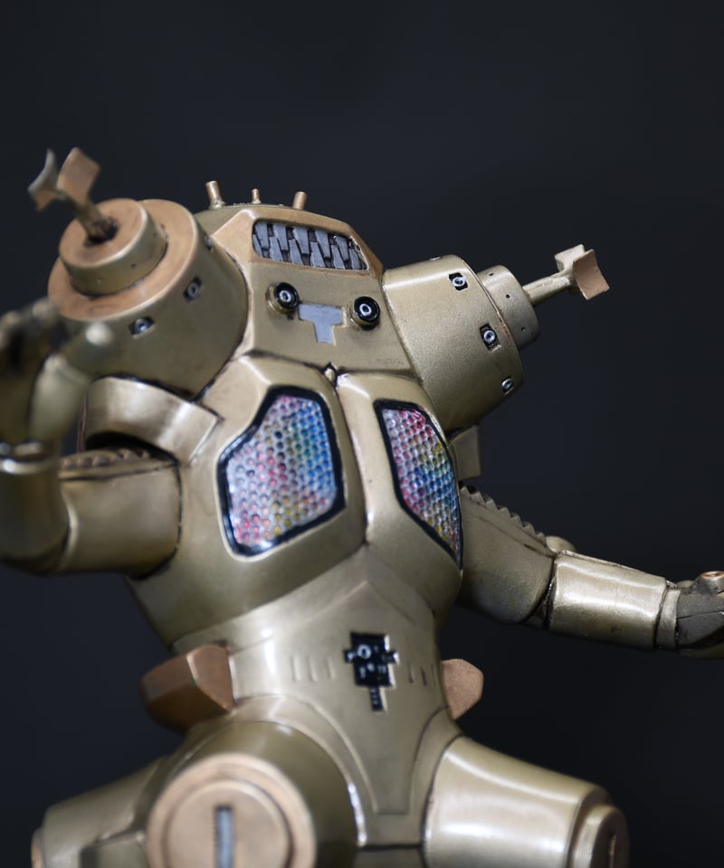 キングジョー ソフトビニール製組立キット 復刻版 | 海洋堂高知 