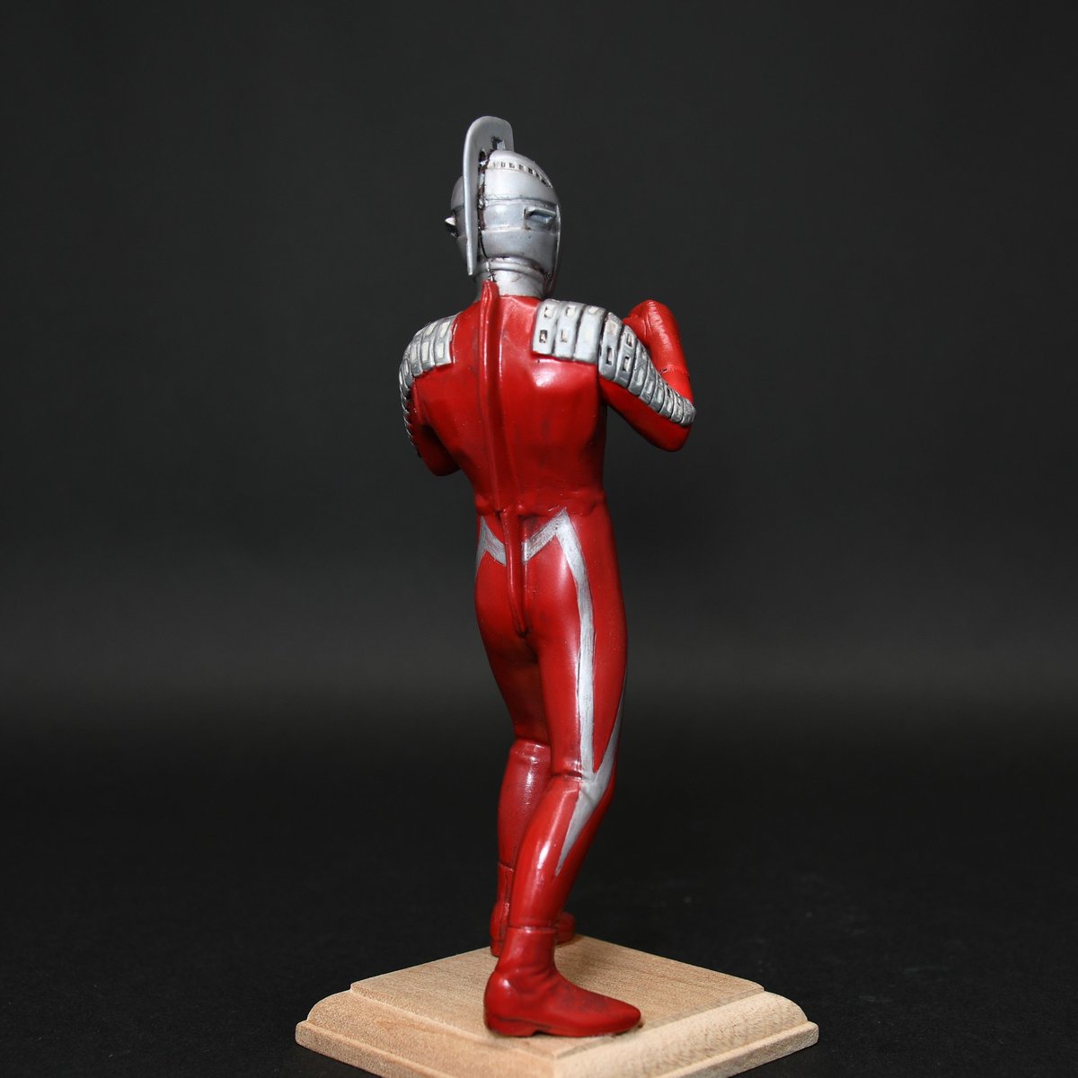 未開封 ウルトラセブン 海洋堂 1/50 ソフビ ソフトビニール