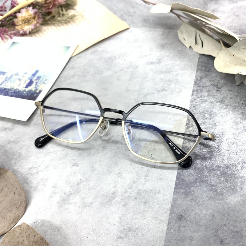 VIKTOR&ROLF 70-0218/5 | メガネ工房 STORES店