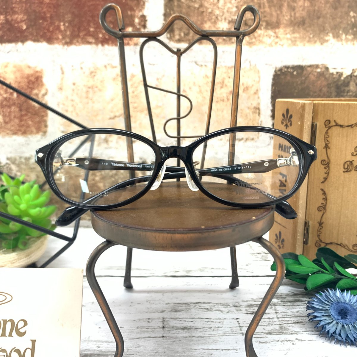 Vivienne Westwood VW-7058/BK | メガネ工房 STORES店