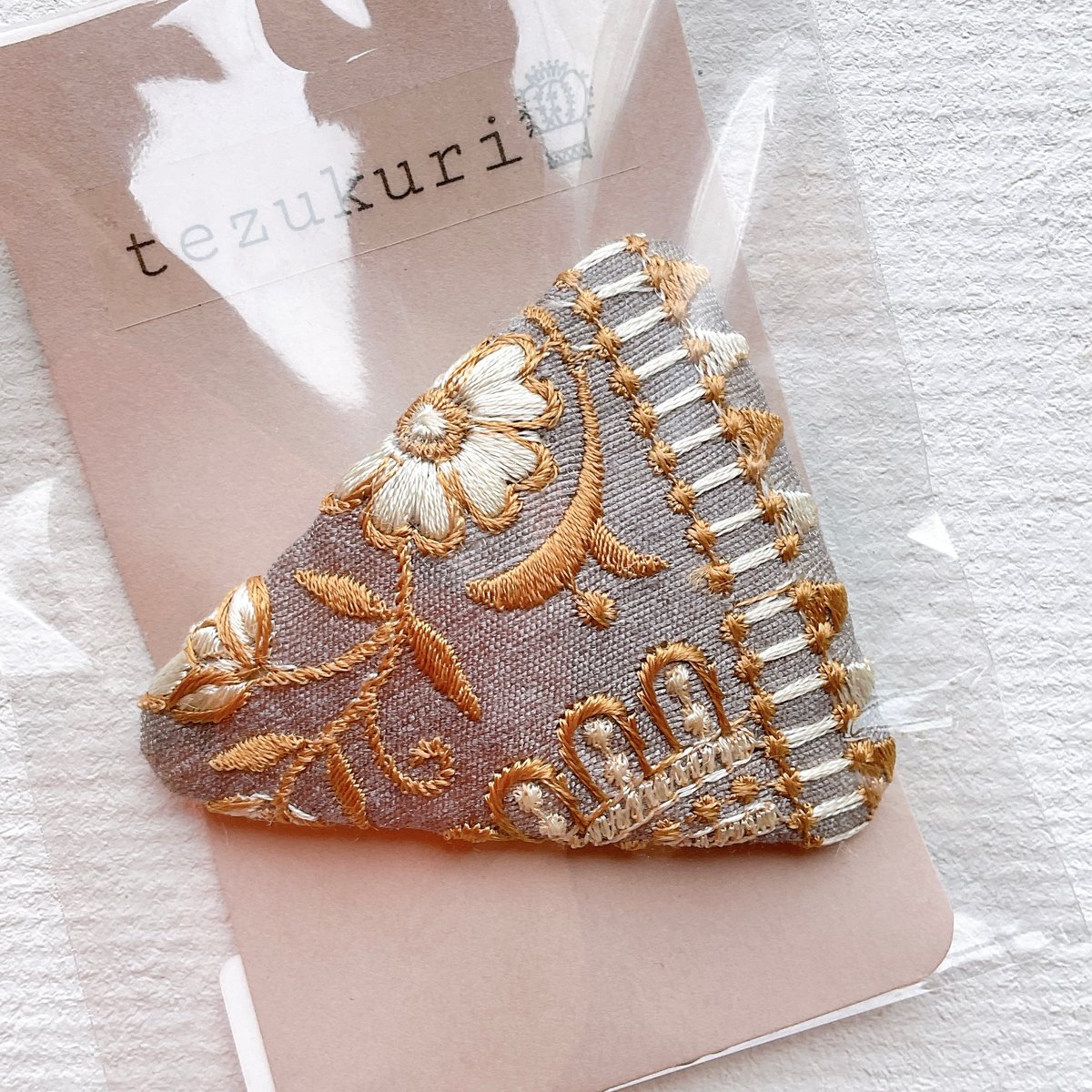 インド刺繍 ヘアピン 三角ヘアピン やすかっ パッチンピン インド刺繍 ヘアピン 三角ヘアピン やすかっ パッチンピン