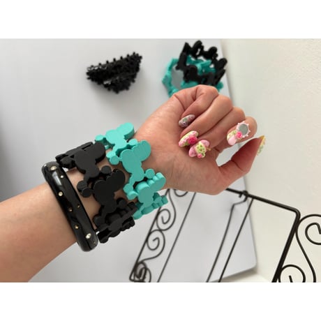 Bangle '' Poodle Parade ''