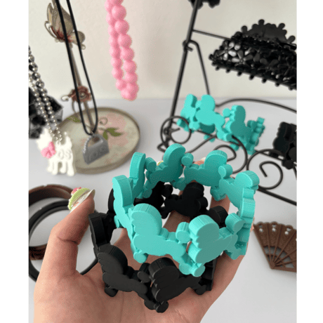 Bangle '' Poodle Parade ''