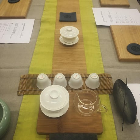 白い蓋碗