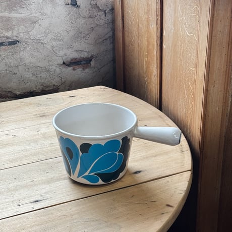 ル・クルーゼ　スノーリング　フラワーベース　3点　新品未使用 ル・クルーゼ スノーリング フラワーベース 3点 新品未使用 ル