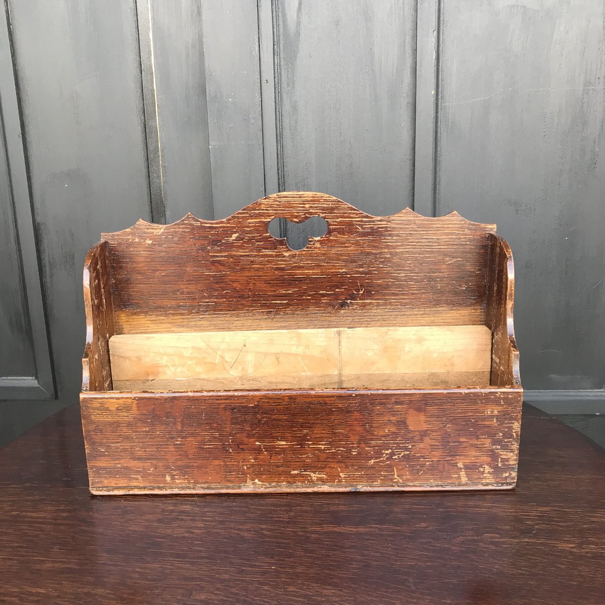 イギリス】アンティーク 木製 レターケース AN4-2-11
