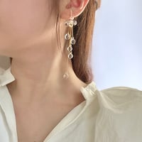 【イヤーカフ】沢山の雫