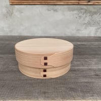 柴田慶信商店　小判弁当箱　中　曲げわっぱ 小判弁当箱（中）｜曲げわっぱ｜柴田慶信商店｜紡ぎ舎（つむぎや）