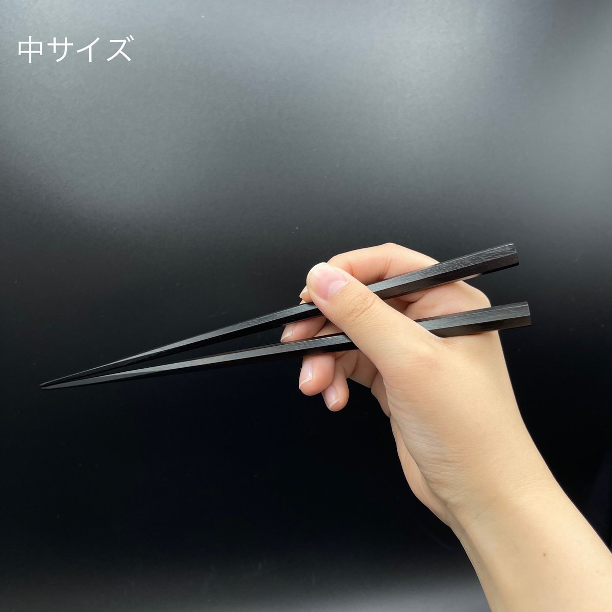 縞黒檀刀掛け 約41.2x35x18.5cm 約1.7kg 縞黒檀刀掛け 約41.2x35x18.5cm 約1.7kg