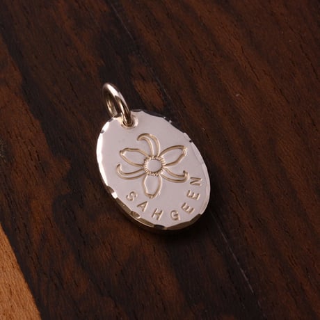 Flower Oval Metal