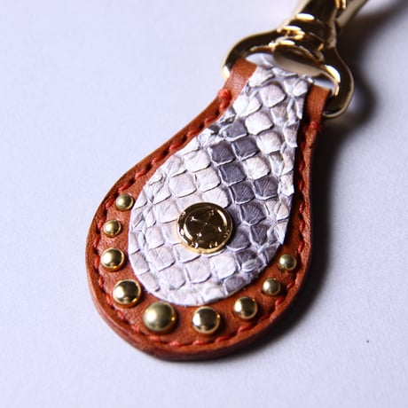 Lochi(snake)